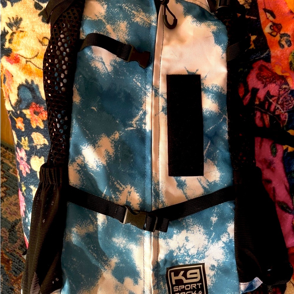 K9 Sport Sack Blue and White Backpack size large.